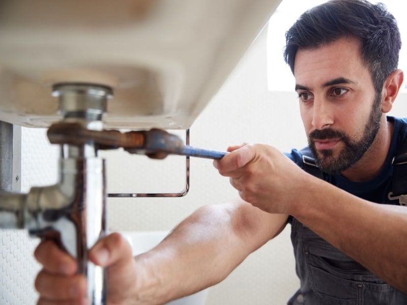 Are You In Need Of Plumbing Services? Here Are The Top Qualities To ...