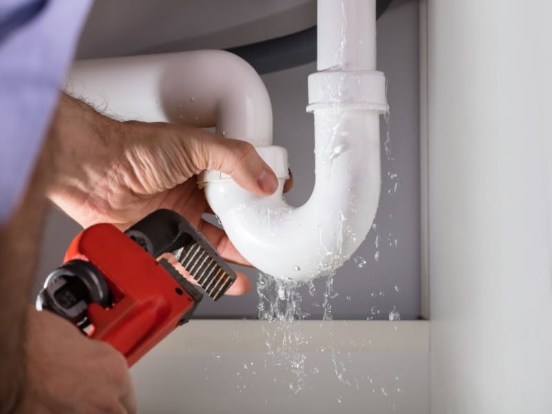 FINDING THE RIGHT PLUMBER